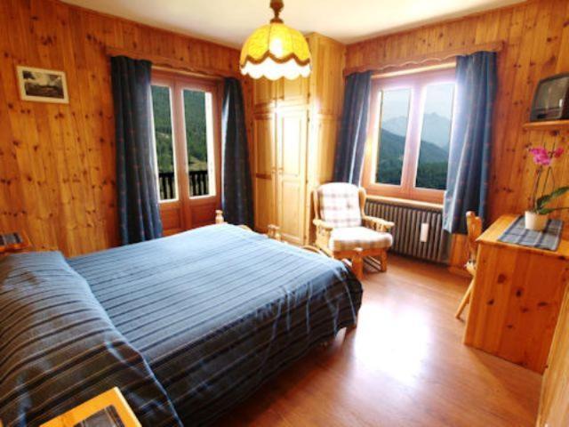 Hotel Alpe Fleurie Champoluc Bilik gambar