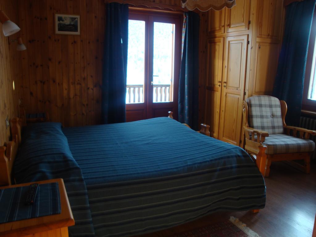 Hotel Alpe Fleurie Champoluc Luaran gambar